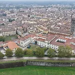 & San Frediano * Лукка