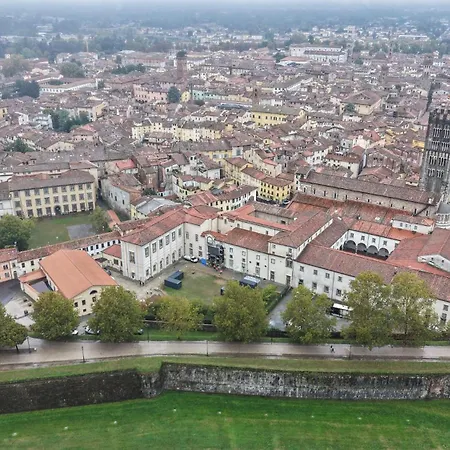 & San Frediano * Lucca